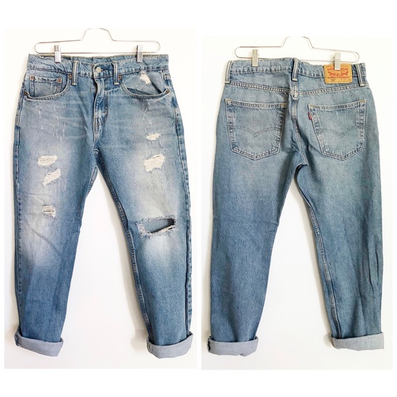 Levi’s 502 Light Wash Medium Rise Jeans - Picture 5 of 9